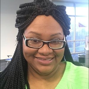 Meet your Posher, Tara